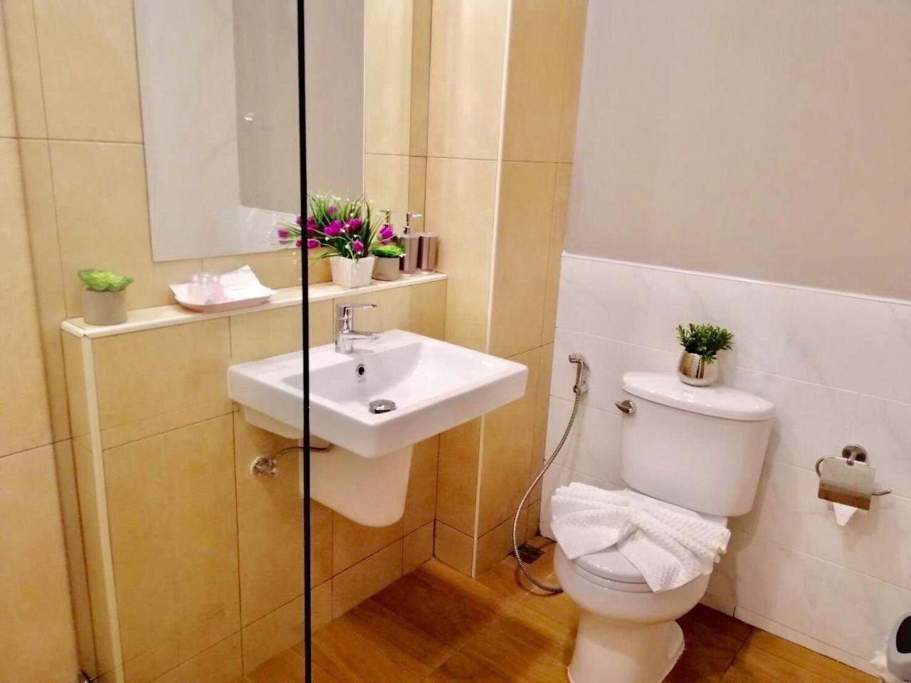 Siri Hotel เชียงใหม่ ภายนอก รูปภาพ