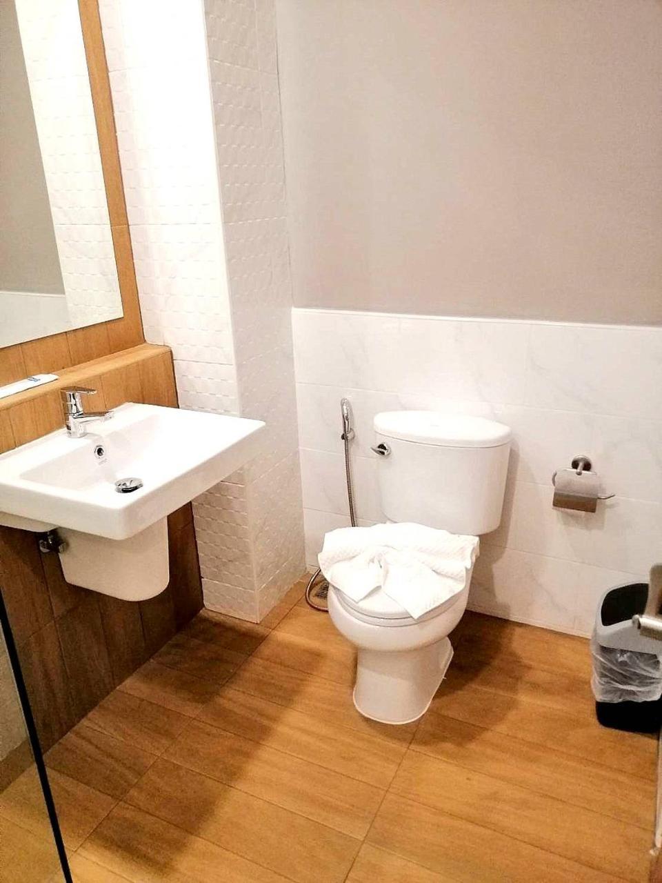 Siri Hotel เชียงใหม่ ภายนอก รูปภาพ