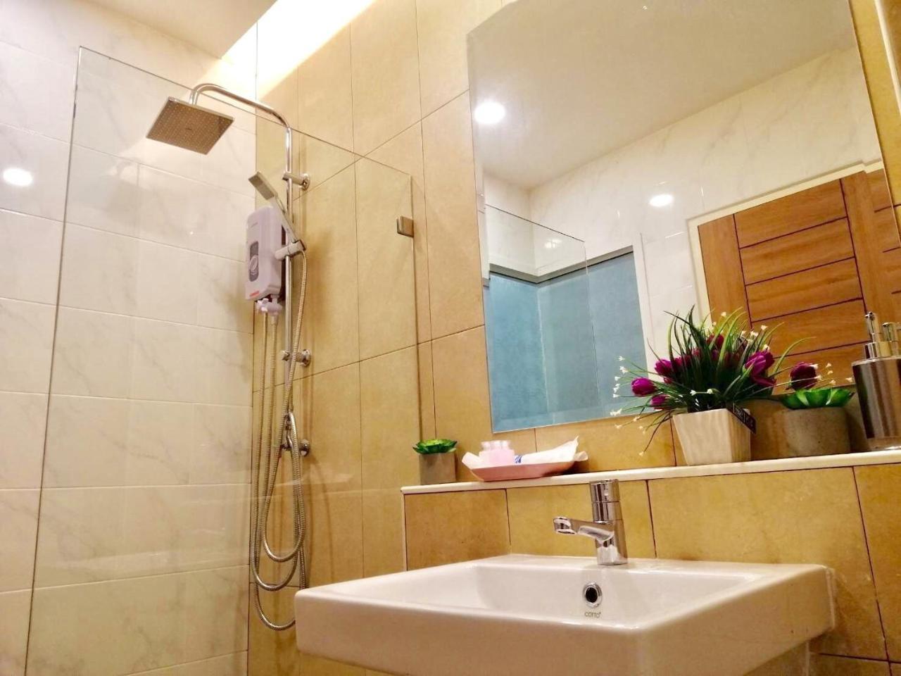 Siri Hotel เชียงใหม่ ภายนอก รูปภาพ